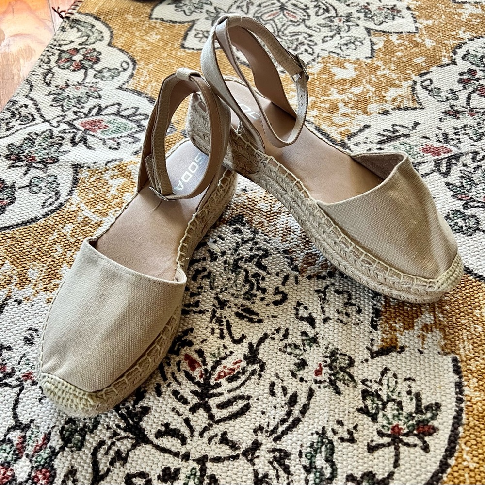 Soda Espadrilles Platform Shoes